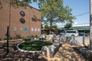 The Robert E. Peary School’s playground received a green infrastructure upgrade that will capture about 1419 m3 (375,000 gal) of stormwater. (Credit: Tim Schenck) 